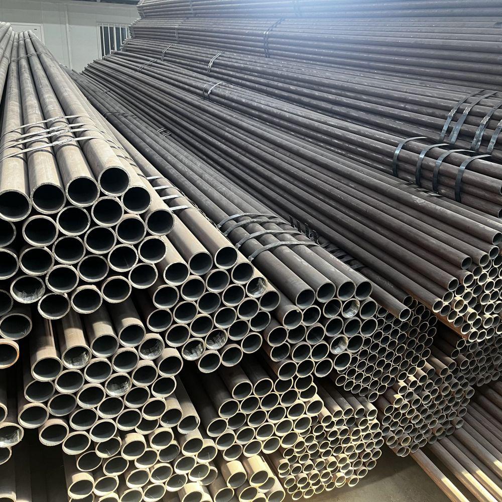 Seamless steel tube